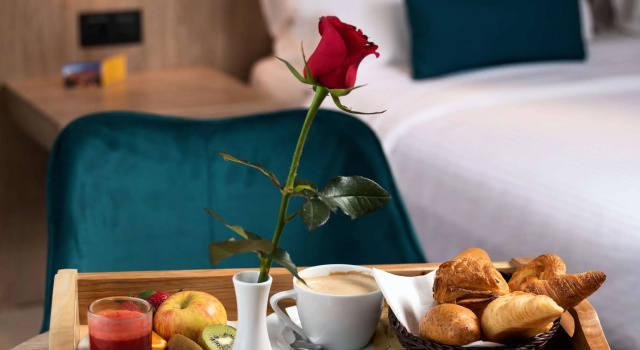 Двухместный клубный номер Executive Golden Tulip El Mechtel