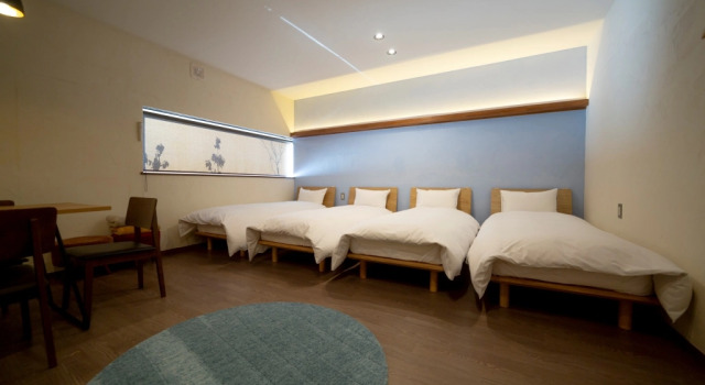 Четырёхместный номер Standard cafe&stay CASTANA