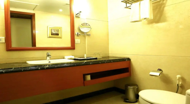 Двухместный номер Deluxe Ramada By Wyndham Amritsar