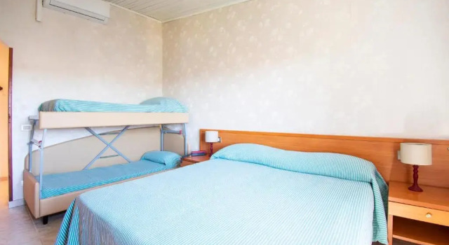 Четырёхместный номер Standard Hotel Villa Giada