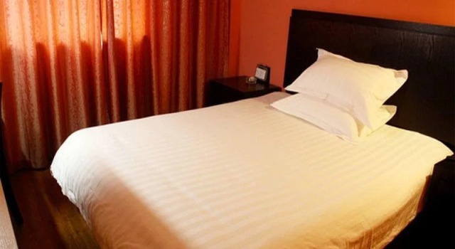 Waiting Hotel (Cao'An Road), Varaa Hotelli Jiading Shanghai