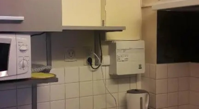 Studio Centre Auxerre + WIFI+ parking gratuit