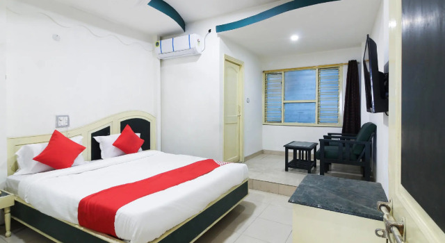 Collection O 68920 Hotel V Square, Rezerwuj Hotel Abids 