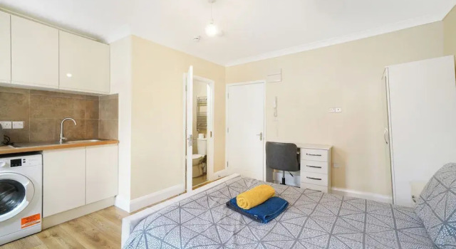 Central London Chic Apartment - York Street Gem
