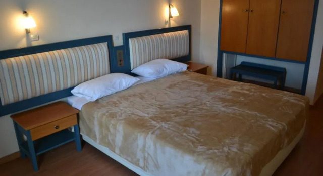 Одноместный номер Astron Hotel