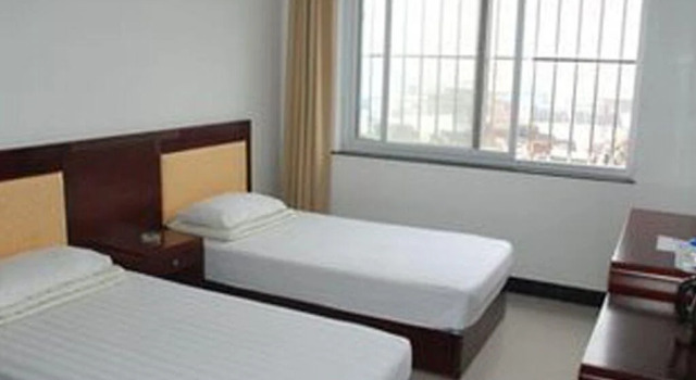 Anqing Shendun Inn