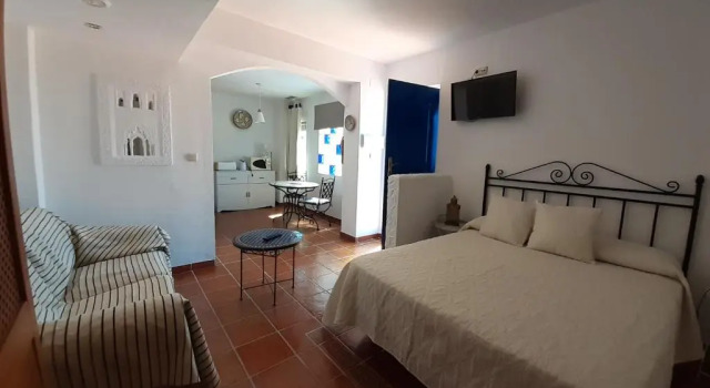 Студия Hostal San Juan