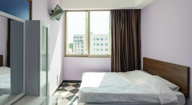 BudgetOne Hotel
