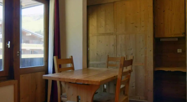 Appartement Méribel, 1 pièce, 4 personnes - FR-1-182-202