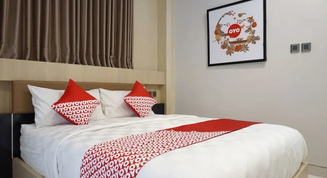 Люкс Sans Vibes Hotel Grand Omah Sastro Gejayan