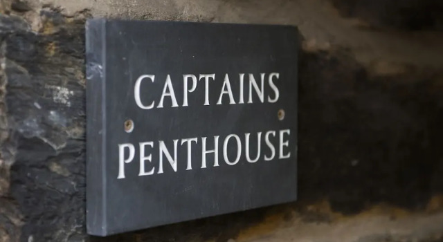 Коттедж The Captain's Penthouse