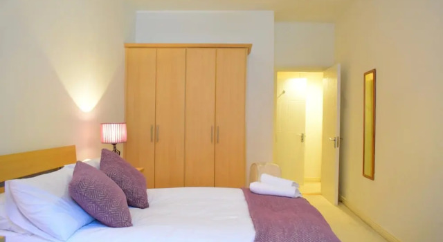 1 Bedroom Apartment Next to 3arena Sleeps 2, Забронировать Апартаменты/квартира Дублин Каунти Дублин, рядом с Стадион для собачьих бегов Шелбурн-парк