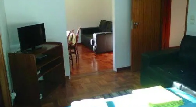 Guest House Francelos, Varaa Matkakoti Hotellit Porto pysäköinnillä, Pysäköinti