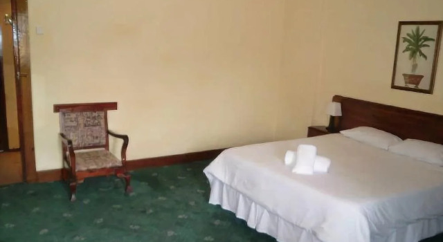 Hotel Moçambicano, Rezervovat Hotel Hotely v Maputo s parkováním, poblíž Centro Cultural Franco Moçambicano - CCFM, Parkování