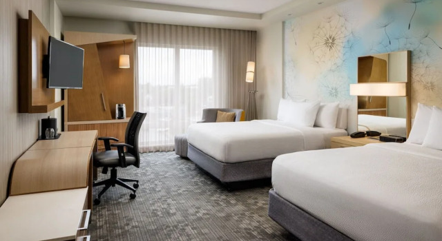 Четырёхместный номер Standard Courtyard by Marriott Prince George