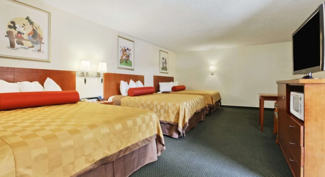 Номер Standard Travelodge Inn & Suites by Wyndham Anaheim on Disneyland Dr