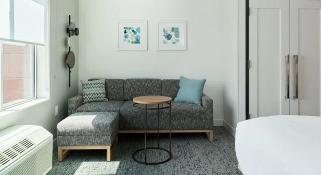 Двухместная студия TownePlace Suites by Marriott Hixson