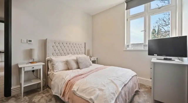 Brampton Grove Cozy Apartment - London, Varaa Huoneisto Asunnot kohteessa Merseyside, Huoneisto
