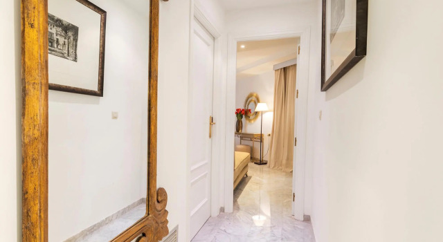 Genteel Home Isabel la Católica, Забронировать Апартаменты/квартира Центр Гранада, рядом с Музей народных традиций и искусств Los Tiros de Granada