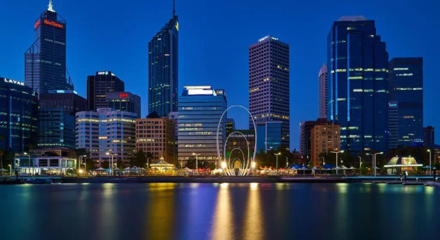 Апартаменты Perth City Retreat - parking, pool, self contained