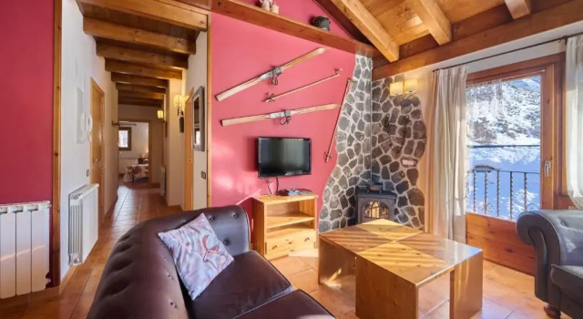Aparthotel Spa Areu, Varaa Huoneistohotelli Areu 
