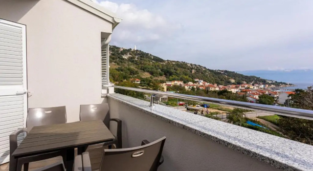 Апартаменты с видом на море Apartments Crnekovic Tomislava 8