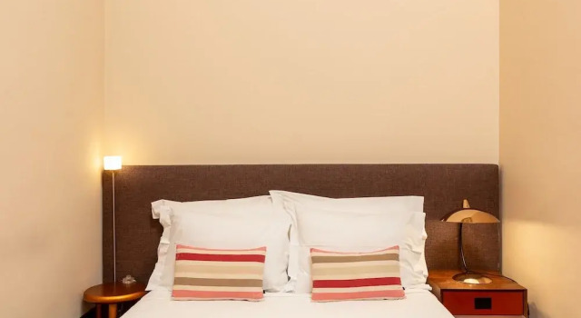 Charming Apartment in Porto's Heart, Забронировать Апартаменты/квартира Порту Регион Порту, рядом с Театр Coliseu do Porto