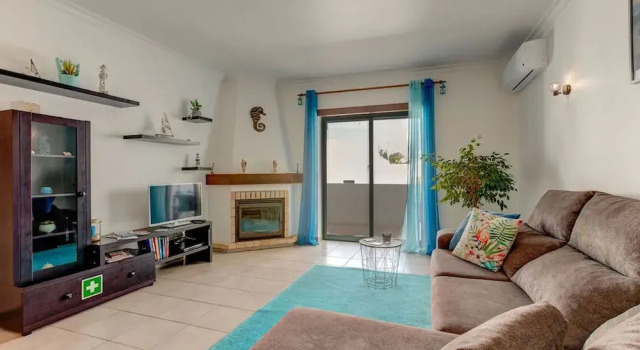 11 dom Joao Beautiful Apartment in Carvoeiro wit, Prenota Appartamento Carvoeiro Barlavento