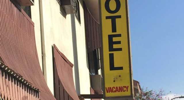 Hollywood 7 Star Motel