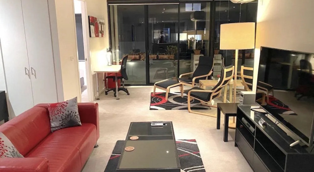 StayCentral - Spacious Seaviews Port Melbourne, Забронировать Апартаменты/квартира Мельбурн Melbourne Region, рядом с Station Pier