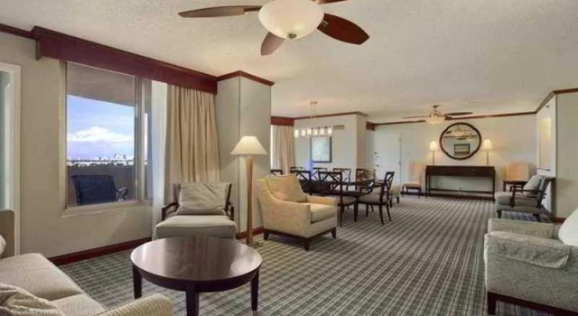 Hilton Fort Lauderdale Airport, Забронировать Отель Дания-Бич Broward County