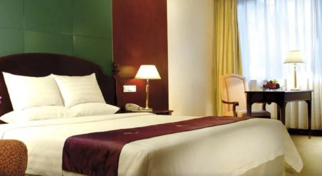 Palm Hotel
