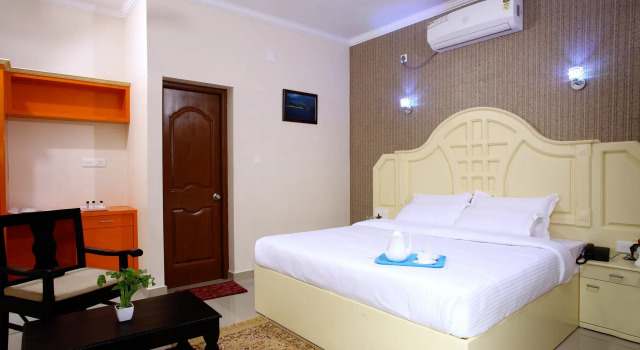 Athirapilly Clirind Resort