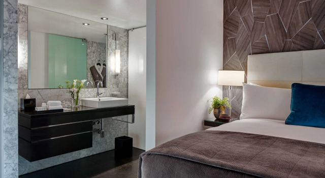 Номер Executive The Dupont Circle Hotel