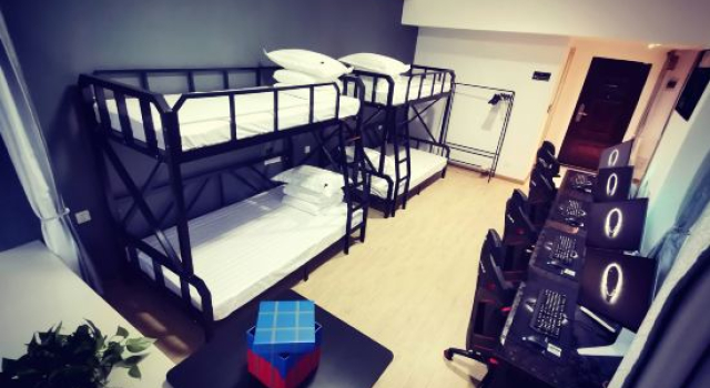 Кровать в общем номере Shenyang A+ E-sports Film Hotel