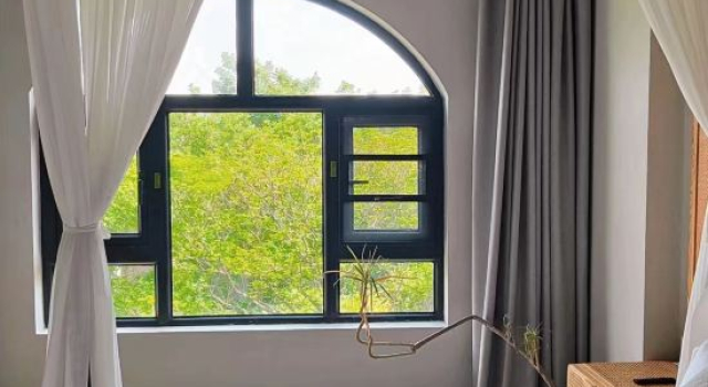 Floral Hotel·Fanshu Smart Hotel(Heluo Ancient City Yangwan Subway Station)