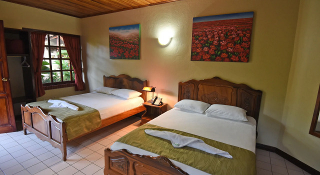Hotel South Beach, Забронировать Отель Отели Хако с парковкой, рядом с Пляж Хако, Парковка