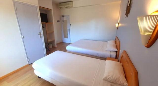 Трёхместный номер Comfort с красивым видом из окна Hôtel Sole Mare