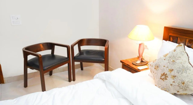 Lime Tree Luxurious 3BHK Serviced Apartment Near Medanta, Забронировать Апартаменты/квартира Апартаменты Гургаон, рядом с Unitech Cyber City, Апартаменты/квартира