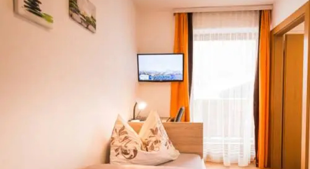 Hotel Pension Barbara, Забронировать Отель Отели Зальцбурга 3 звезды, 3*