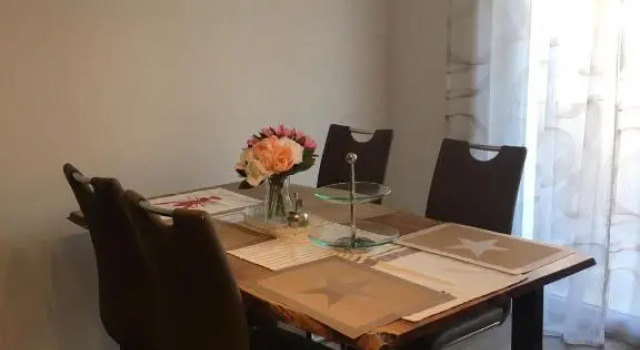 Апартаменты Ferienwohnungen Weiherhausstraße 6