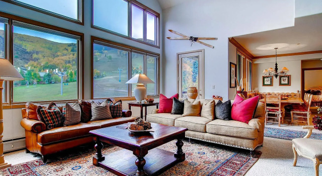 Highlands Slopeside by East West Hospitality
