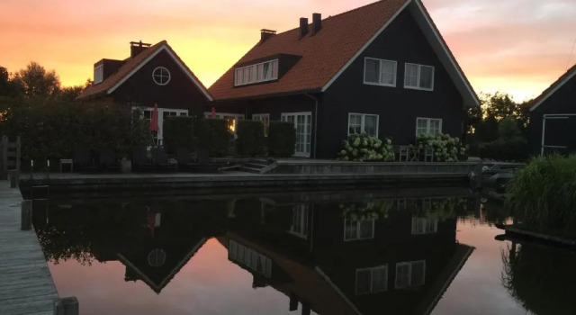 Chalet Royal, Prenota Chalet Cottage a Frisian lakes, Cottage