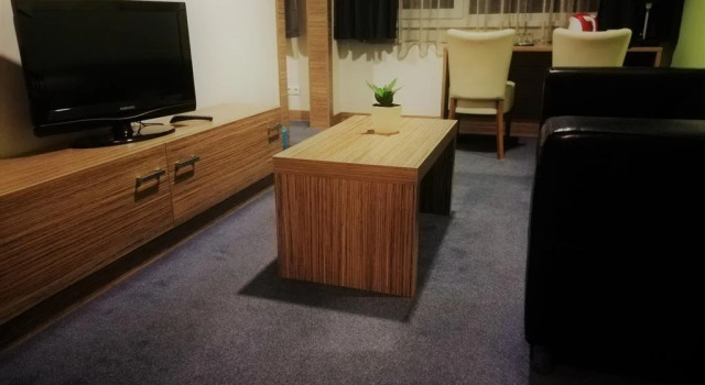 City Hotel Kosice, Rezerwuj Hotel Hotele w Košický kraj z parkingiem, Parking