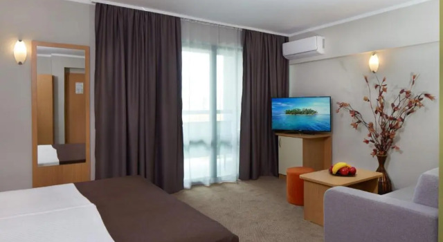 Студия с балконом Hotel AKTINIA - All Inclusive