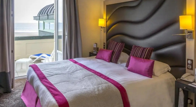 Двухместный номер Transat Emerald с видом на море Grand Hôtel Des Thermes