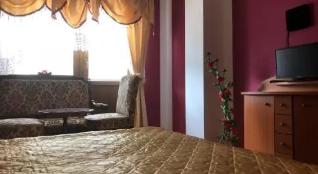 Homestay Adele, Rezervovat Hotel Hotely v Prešovský kraj s parkováním, Parkování