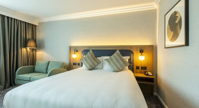 Номер Premium Crowne Plaza Birmingham NEC by IHG