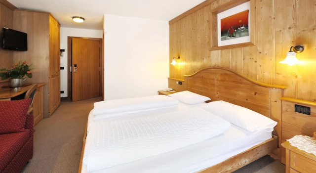 Двухместный номер Standard с балконом Hotel Montana
