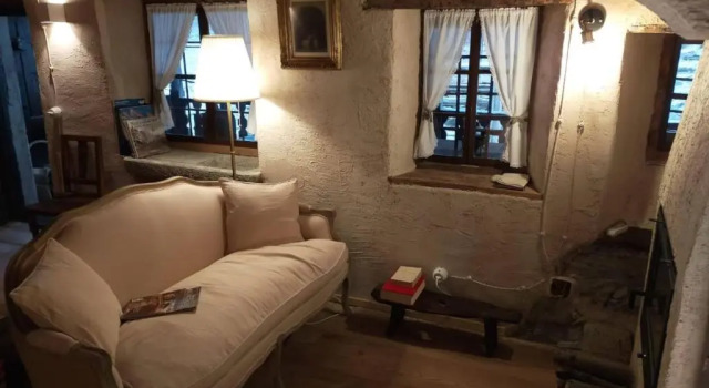 Ca Scocc, antica casa di montagna in Valsesia, Book Hotel Mollia Piedmont